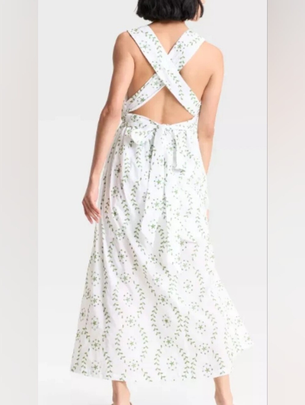 a New Day NWT Maxi Open Back Sundress Large White & Green Embroidery Pockets